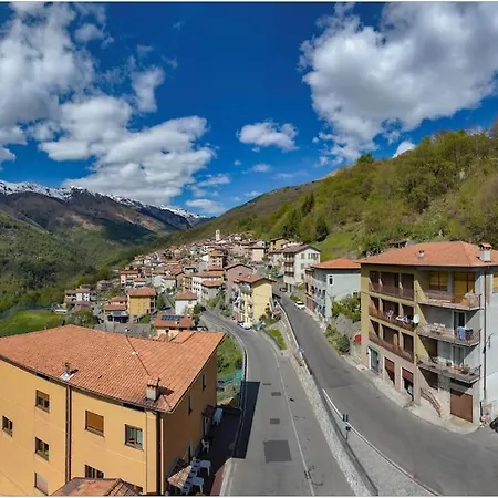 Casa Curva * Garzeno